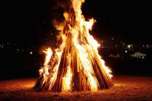 Oyé Oyé ! C'est la fête au Domont !